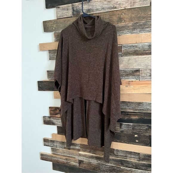 Patrizia Luca Women’s Poncho Sweater cover Button side brown high low - Picture 1 of 7